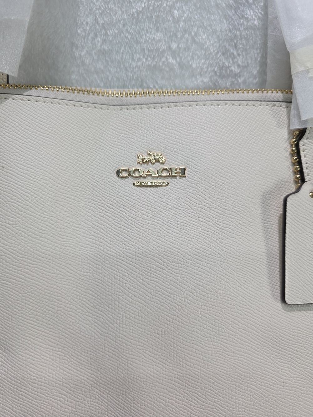 Coach Zip Top Tote City Tote Off WHITE NWT - Picture 2 of 9